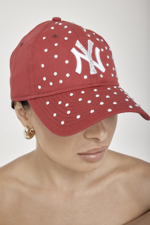 Cappello Red Crystal NY