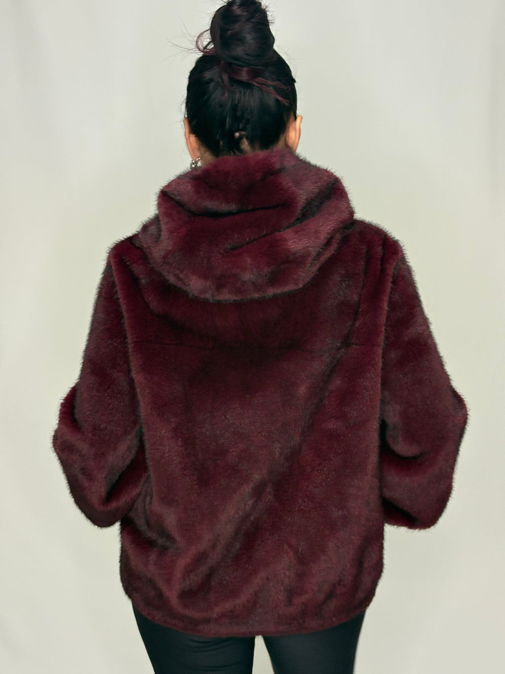 Pelliccia con Cappuccio